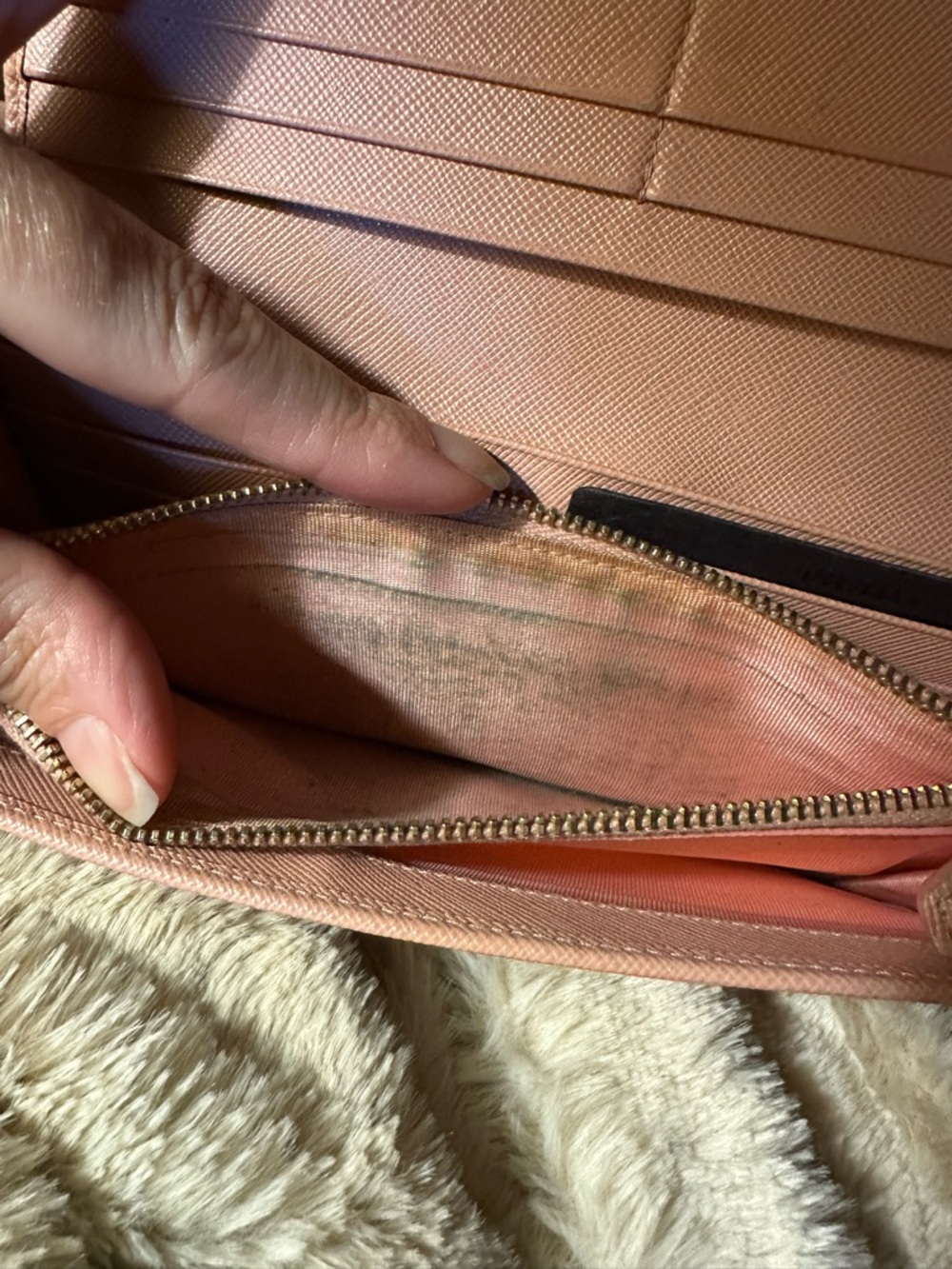 Prada Large Bow Wallet - Picture 9 of 9